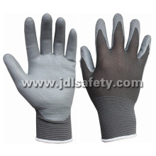 Nylon de punto guantes con nitrilo espuma de trabajo cubrió el guante (N1566)